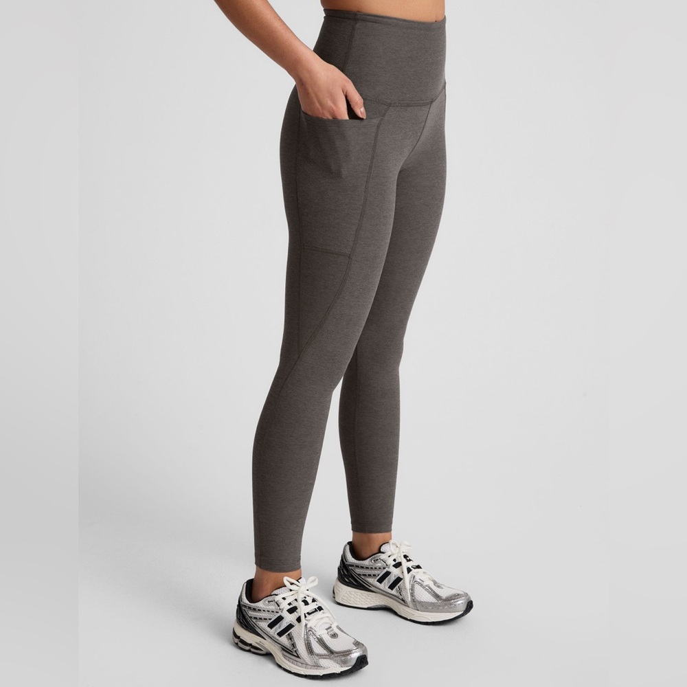 Beyond Yoga - Spacedye Out Of Pocket High Waisted Midi Legging - Pewter Heather